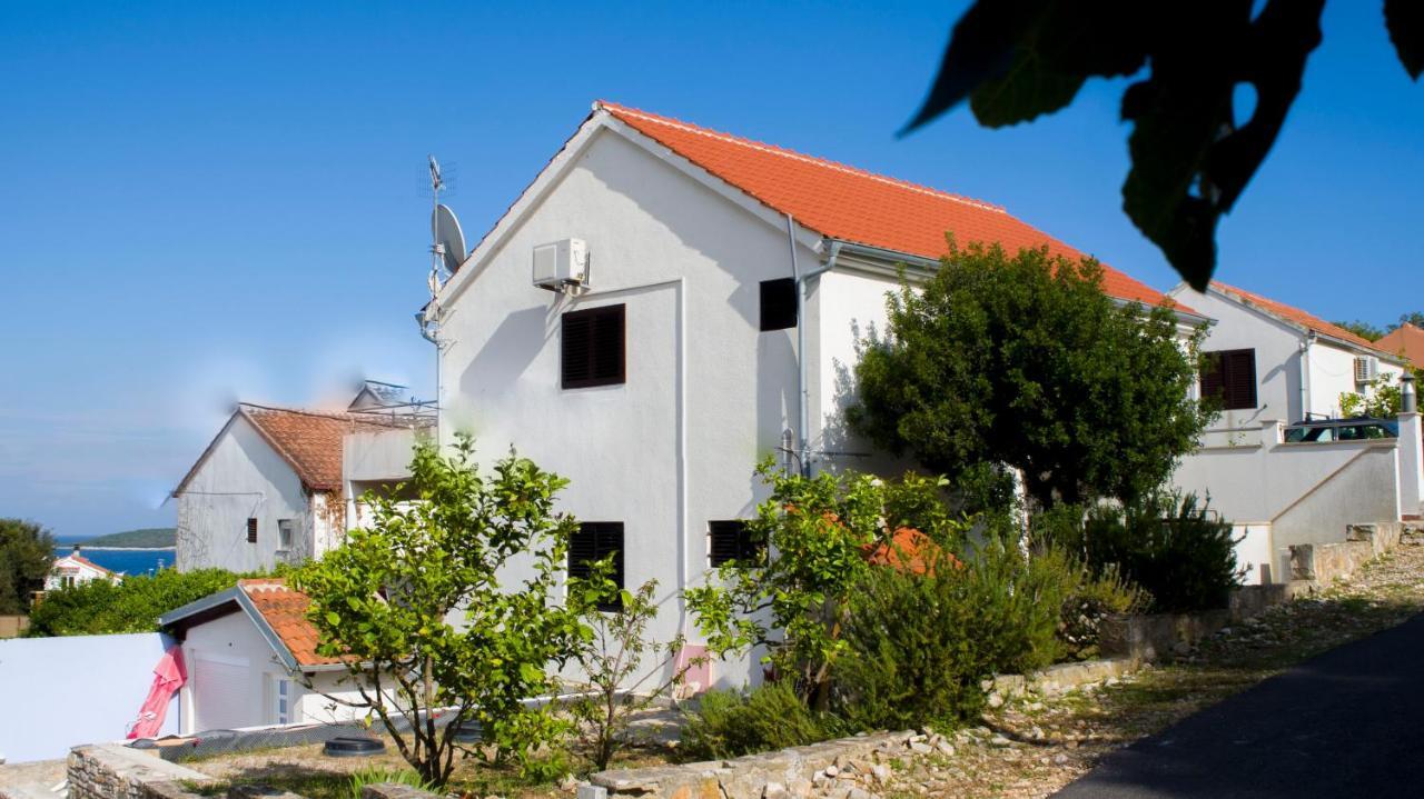 The Sea House Apartments Vis Eksteriør billede